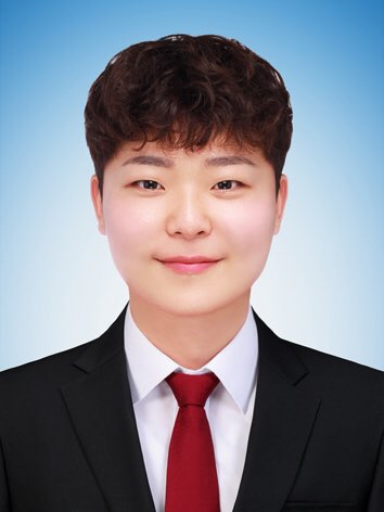 반시우 학술연구교수